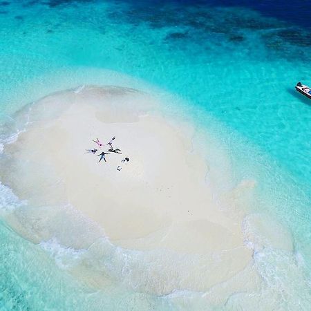 Alaka At Maafushi Hotel Exterior photo